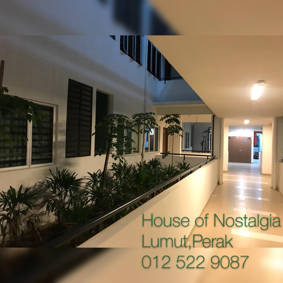 Ferienwohnung House Of Nostalgia Lumut Exterior foto